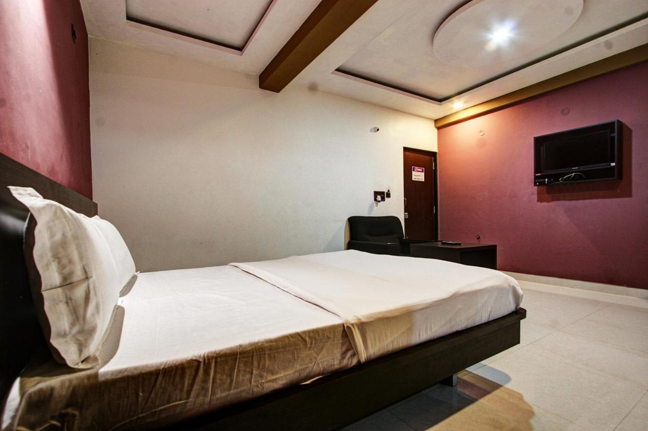 Spot On 37197 Mallya Residency Hotel Someshwar Ngoại thất bức ảnh