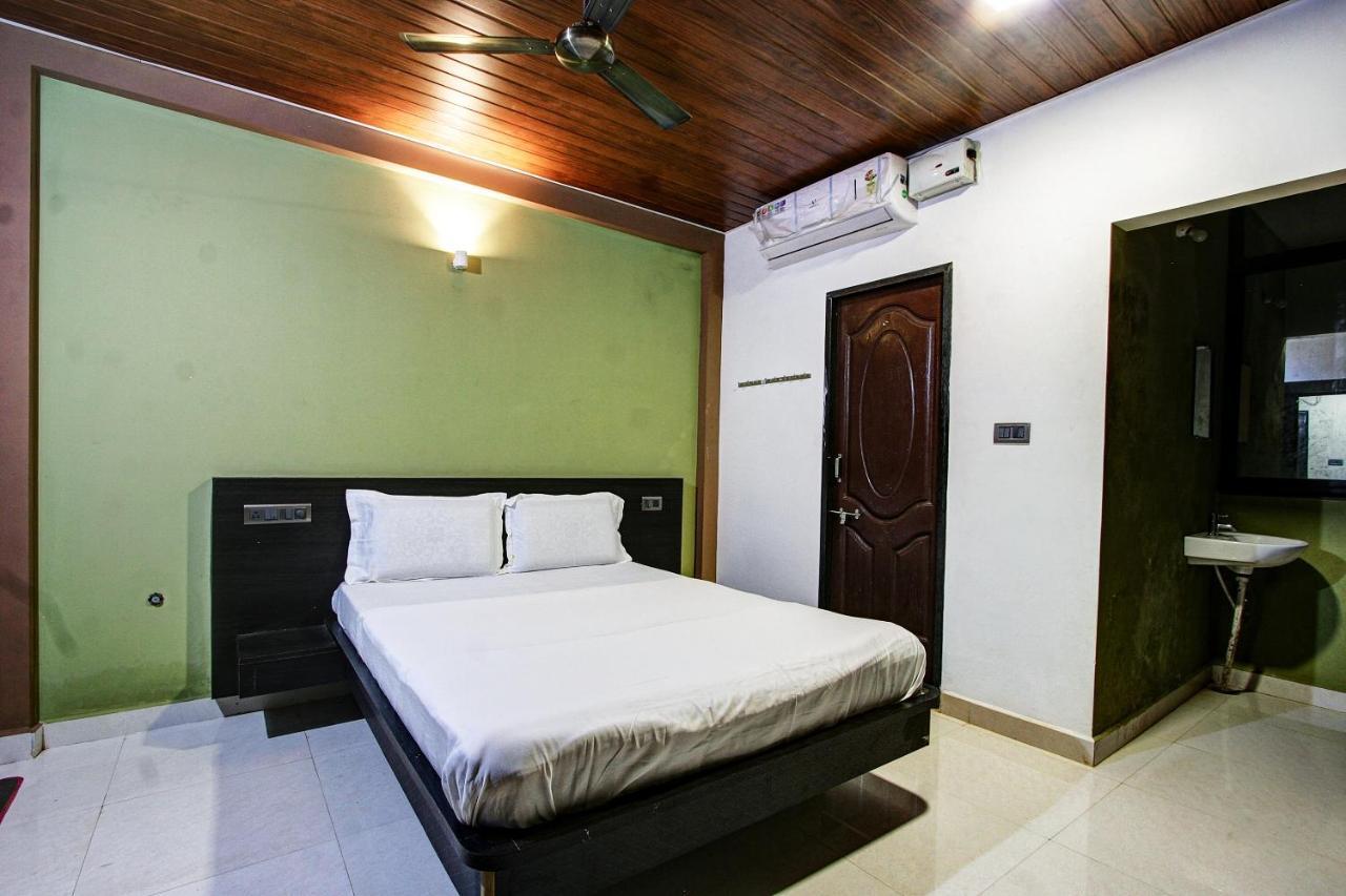 Spot On 37197 Mallya Residency Hotel Someshwar Ngoại thất bức ảnh