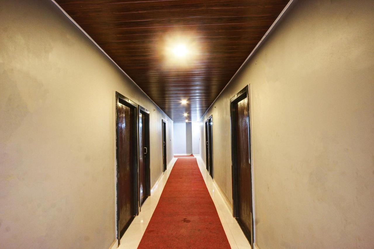 Spot On 37197 Mallya Residency Hotel Someshwar Ngoại thất bức ảnh