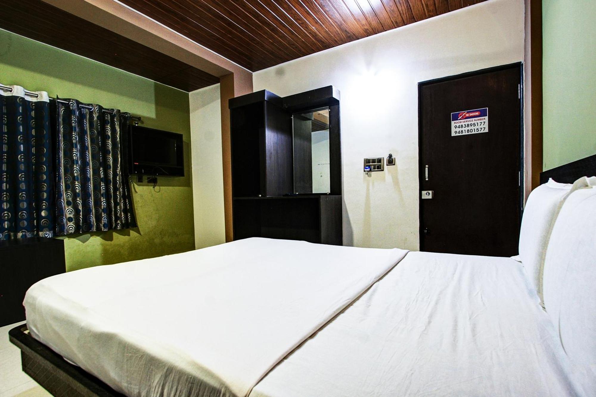 Spot On 37197 Mallya Residency Hotel Someshwar Ngoại thất bức ảnh