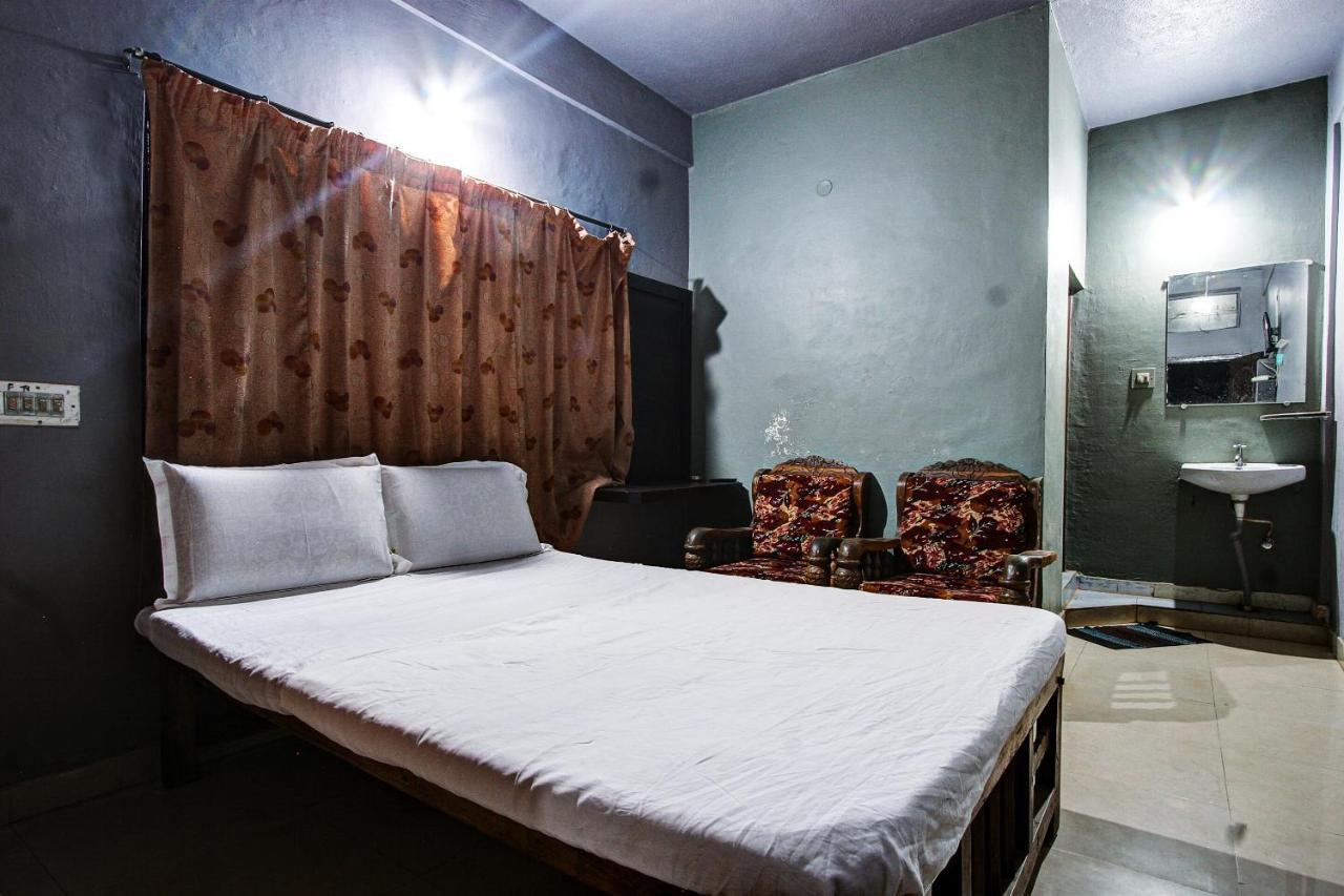 Spot On 37197 Mallya Residency Hotel Someshwar Ngoại thất bức ảnh